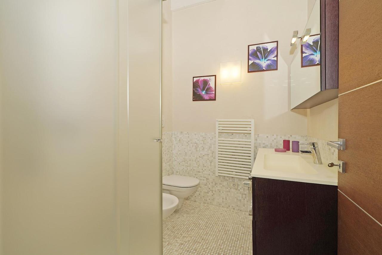 Giulia Luxury Apartment Sirmione Esterno foto