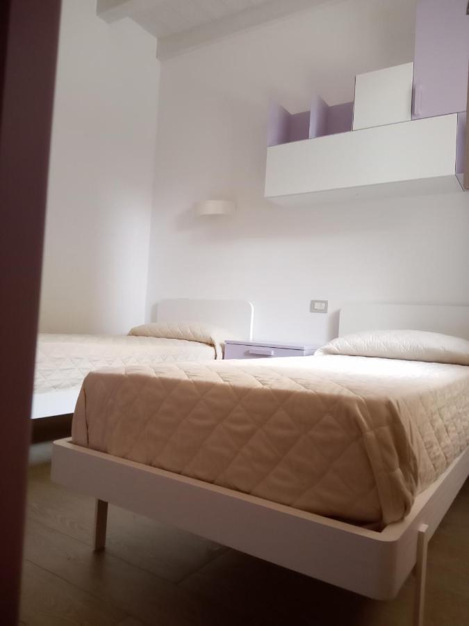 Giulia Luxury Apartment Sirmione Esterno foto